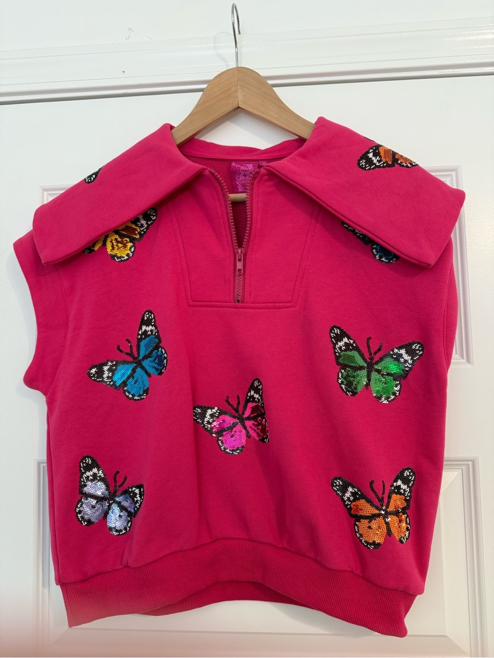 QOS:Hot Pink Butterfly Sequin Pullover Top